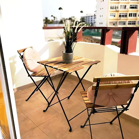 Vibes In Playa del Inglés